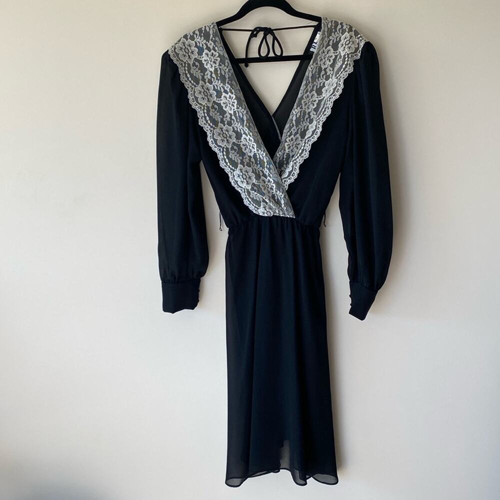 Vintage R.E.O. Originals 70's Black sheer dress with Lace Size 14 Retro preppy
